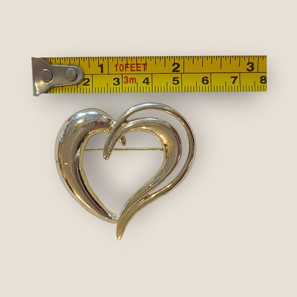 Vintage AJC Gold Tone Double Heart Brooch Pin 80s 90s Estate - Picture 8 of 8